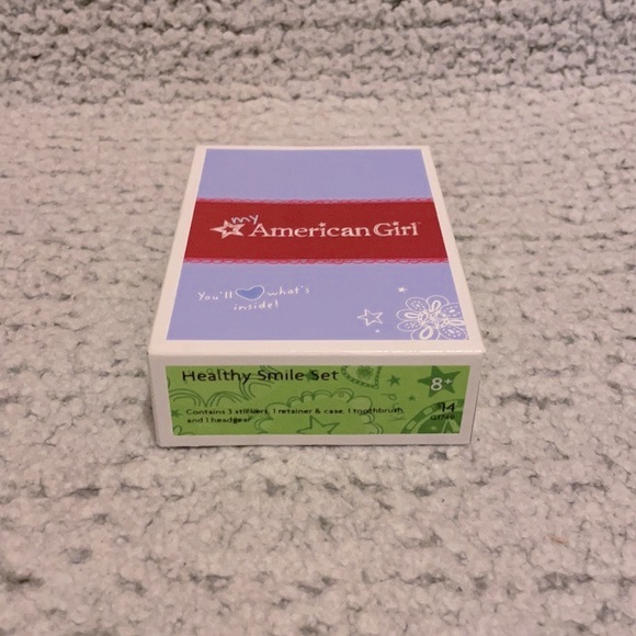 American Girl Healthy Smile Set - Picture 3 of 6